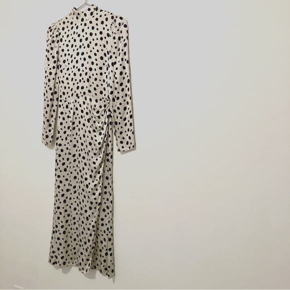 Reformation • Carmelina Silk Dress in Ink Blot - Picture 7 of 16